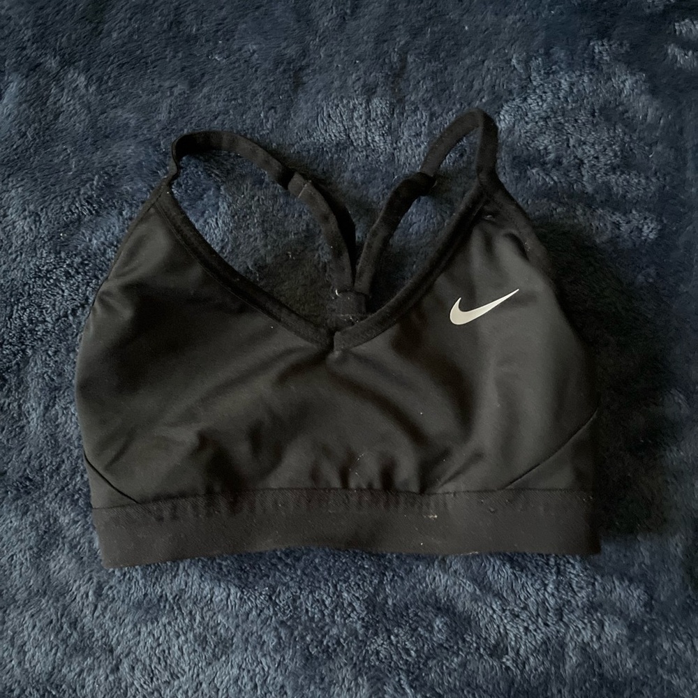 Nike black sports bra in XS